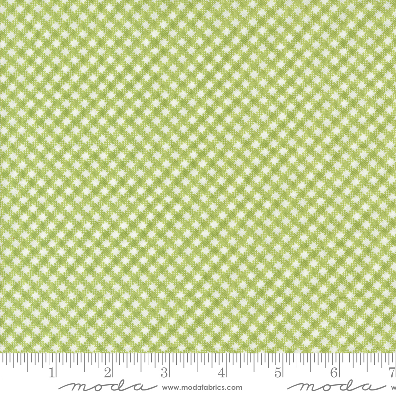 Jelly Jam Gingham Green Apple | Fig Tree & Co. | Moda Fabrics | 20495 16 | Sold in 1/2 Yd