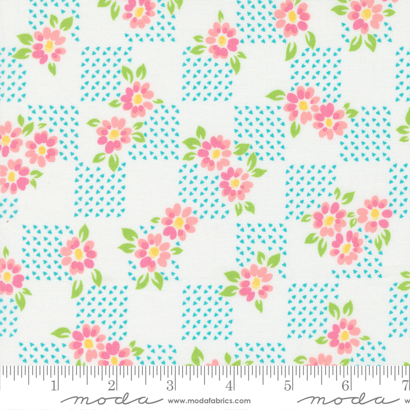On The Bright Side Fields Sugar | Me and My Sister Designs | 22463 11 | Sold in 1/2 Yds