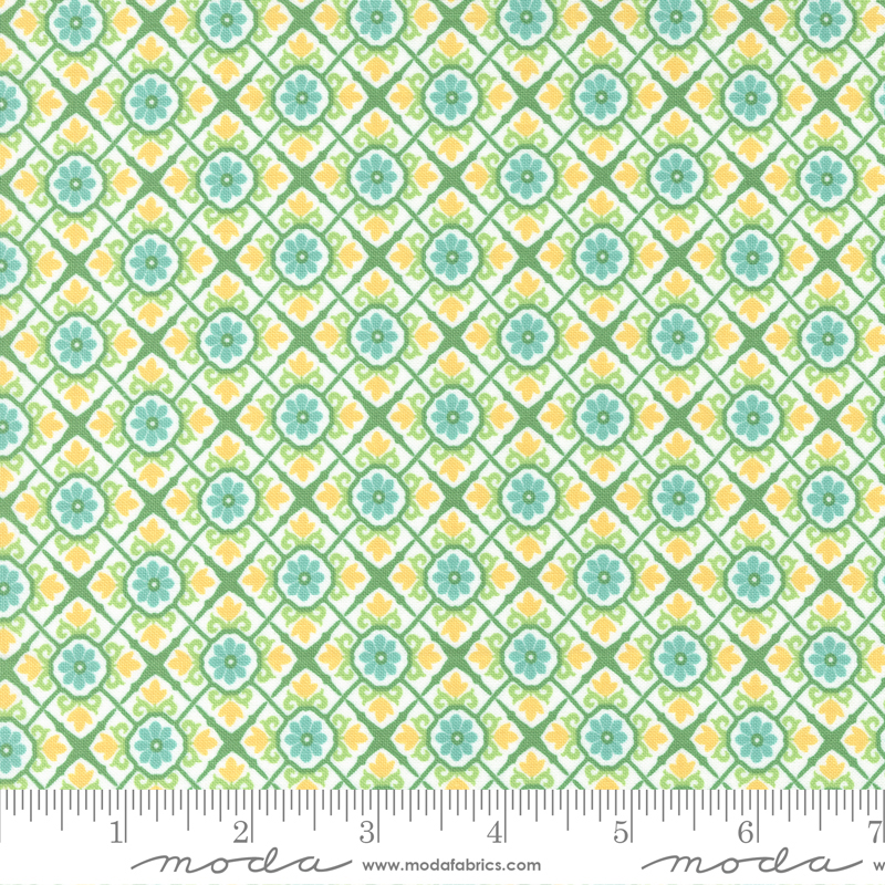 Sunflowers My Heart Checks And Plaids Shamrock | Kate Spain | Moda Fabrics | 27324 14 | Sold in 1/2 Yd