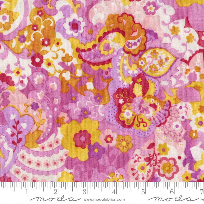 Jolie Groovy Paisley Party Blush | Chez Moi | Moda Fabrics | 33691 14 | Sold in 1/2 Yd
