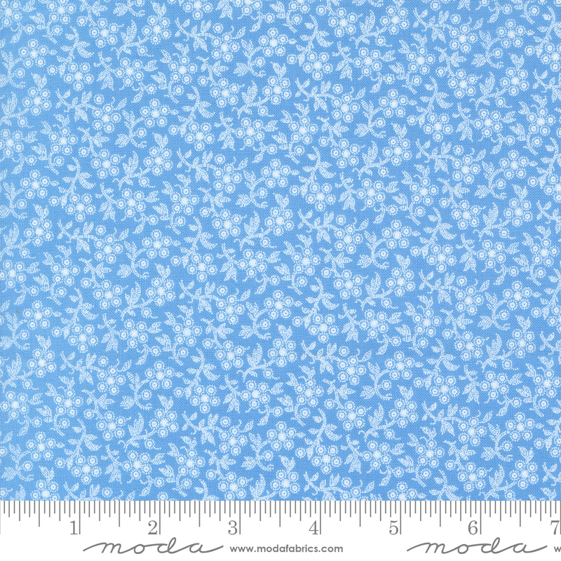 Denim & Daisies Daisy Field Stonewashed | Fig Tree & Co | Moda Fabrics | 35386 16 | Sold in 1/2 Yd