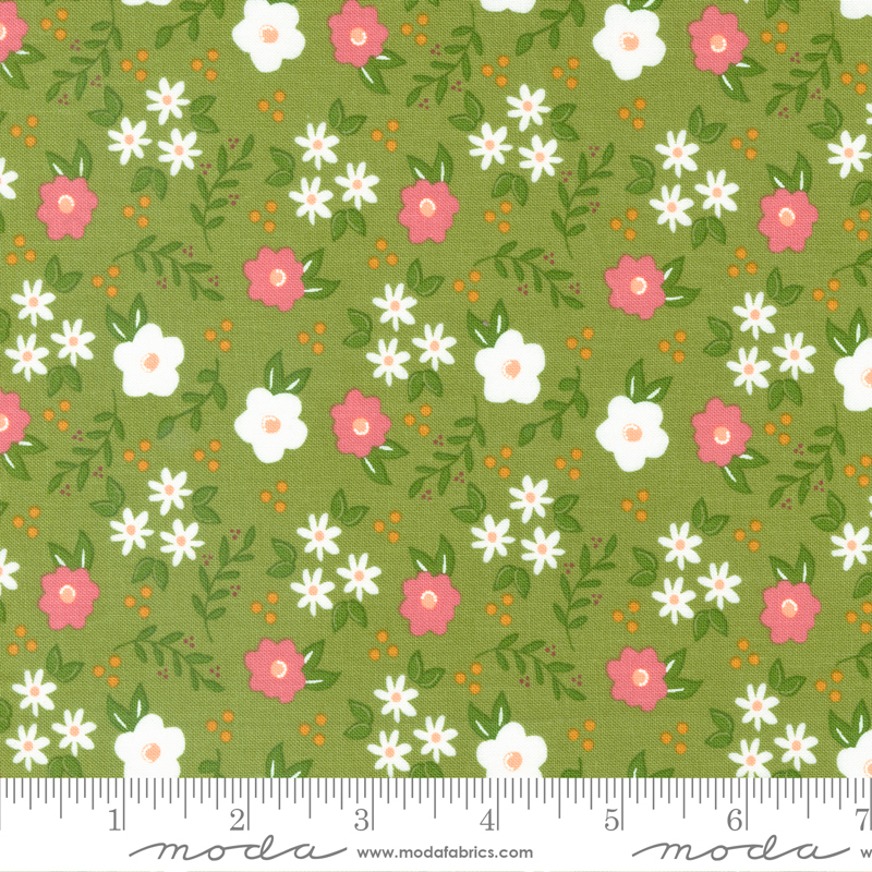 Bountiful Blooms Blooms Fern | Sherri and Chelsi | Moda Fabrics | 37661 19 | Sold in 1/2 Yd