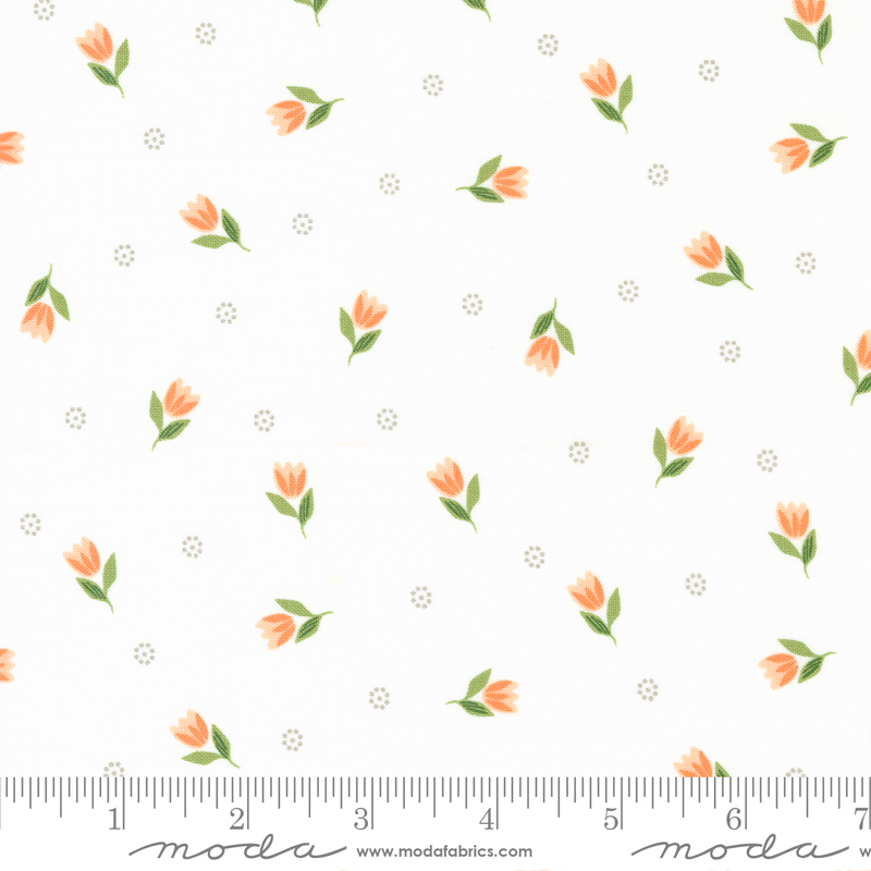 Bountiful Blooms Tulip Off White | Sherri and Chelsi | Moda Fabrics | 37662 11 | Sold in 1/2 Yd