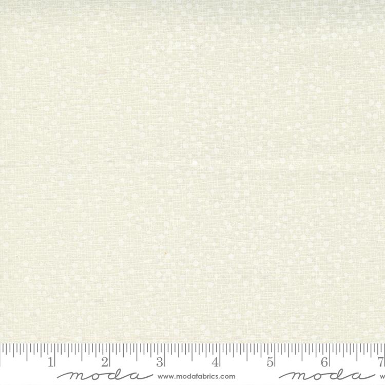 Pansys Posies Cream | Robin Pickens | Moda Fabrics | 48715 36 | Sold in 1/2 Yds