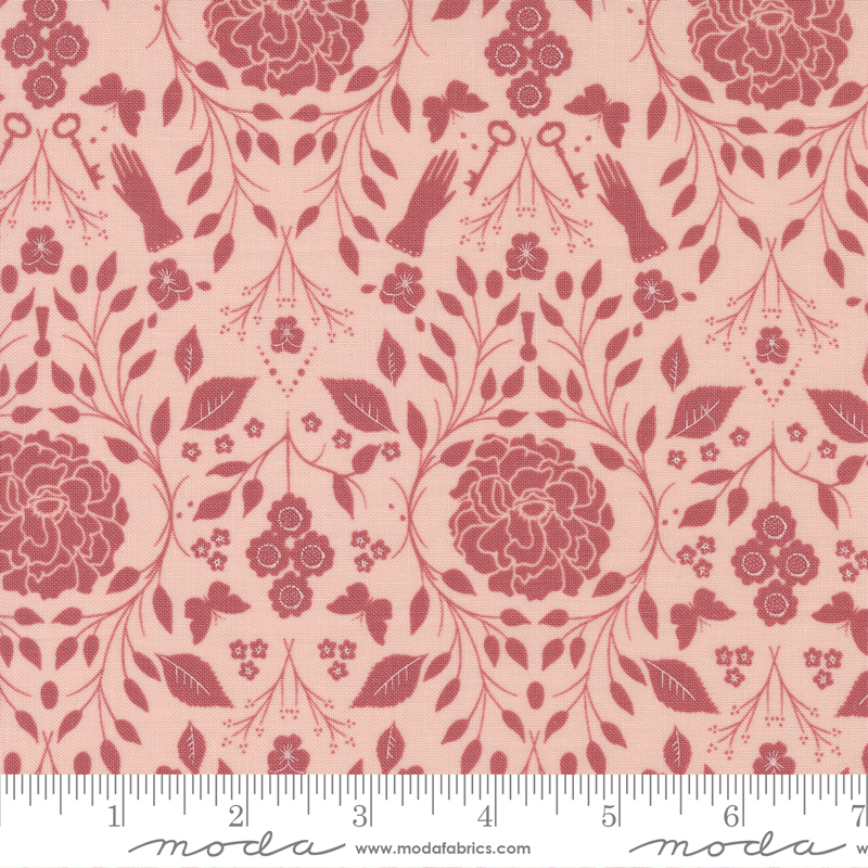Evermore Garden Gate Lace Strawberry Cream | Sweetfire Road | Moda Fabrics | 43152 12 | Sold in 1/2 Yd