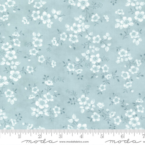 Cascade Garden Blooms Sky | 3 Sisters | Moda Fabrics | 44322 13 | Sold in 1/2 Yd