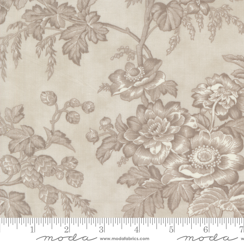 Favorite Vintage Linens Sisters Floral Silver | 3 Sisters | Moda Fabrics | 44360 14 | Sold in 1/2 Yd