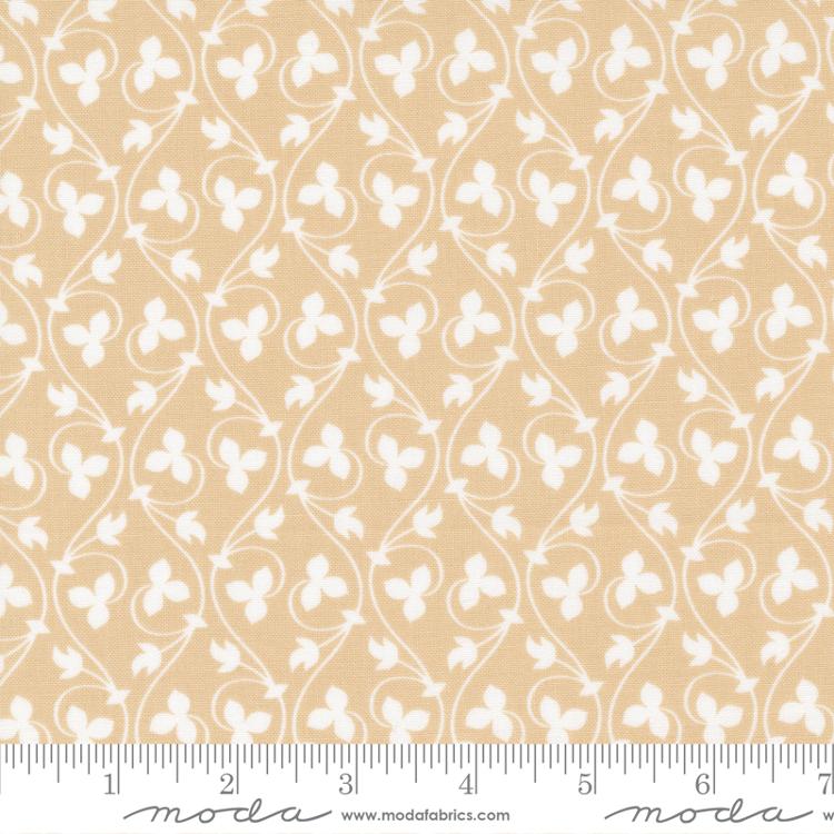 Cinnamon & Cream Flax | Fig Tree And Co. | Moda Fabrics | 20455 15 | Sold in 1/2 Yds