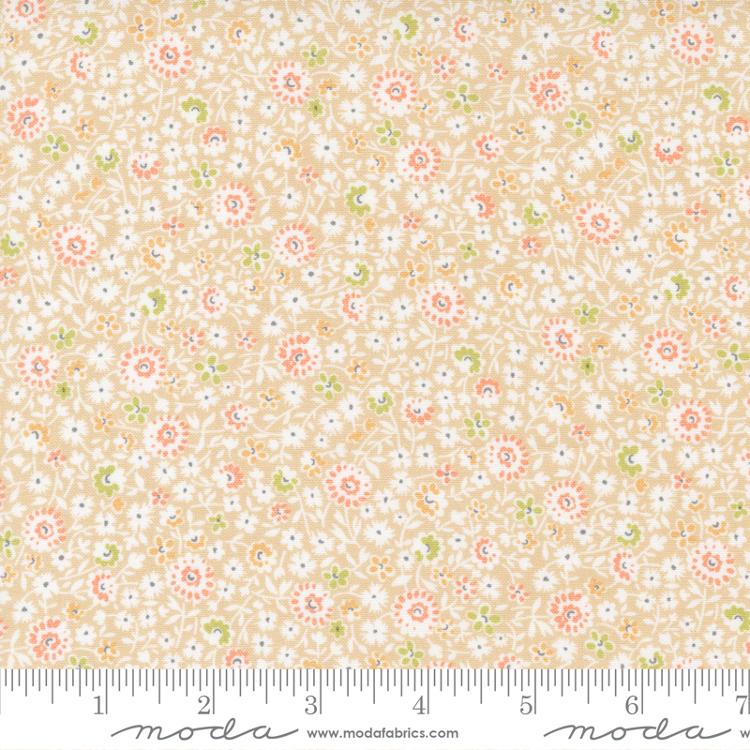 Cinnamon & Cream Flax | Fig Tree And Co. | Moda Fabrics | 20453 15 | Sold in 1/2 Yds