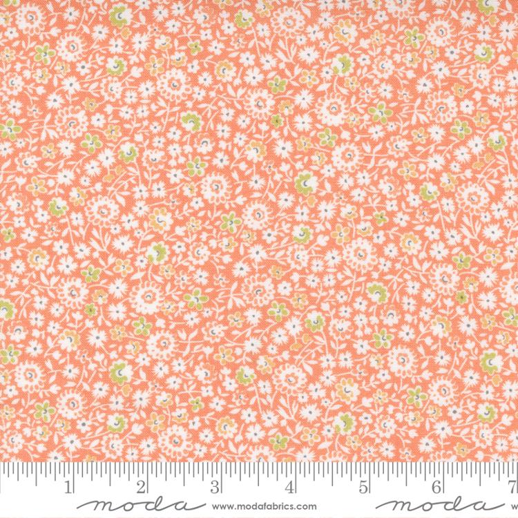 Cinnamon & Cream Coral | Fig Tree And Co. | Moda Fabrics | 20453 18 | Sold in 1/2 Yds