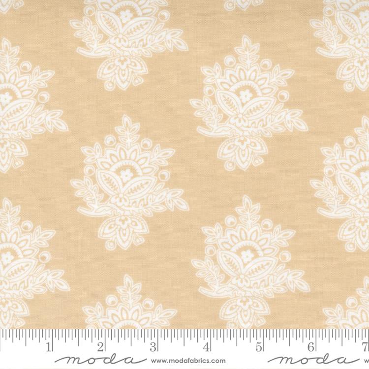 Cinnamon & Cream Flax | Fig Tree And Co. | Moda Fabrics | 20454 15 | Sold in 1/2 Yds