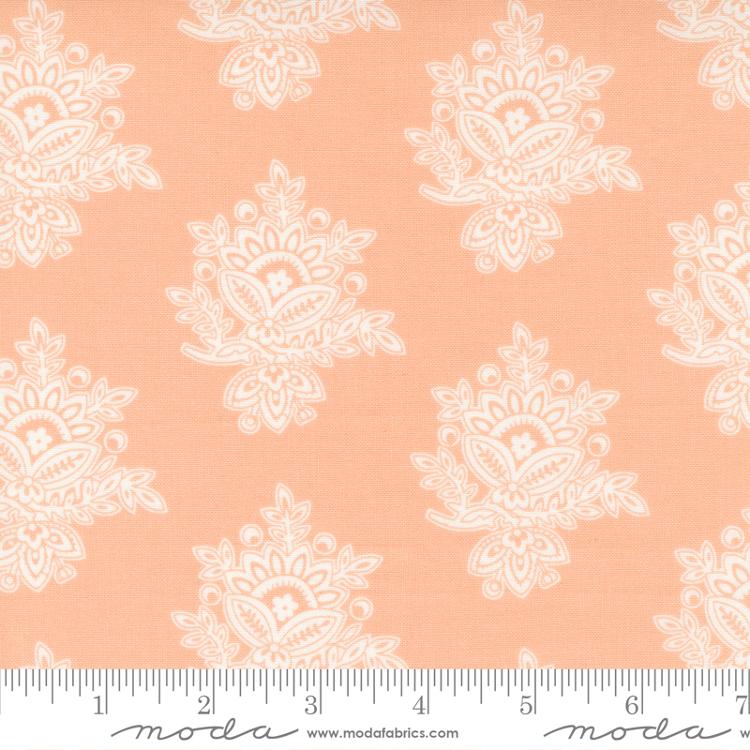 Cinnamon & Cream Peach | Fig Tree And Co. | Moda Fabrics | 20454 19 | Sold in 1/2 Yds