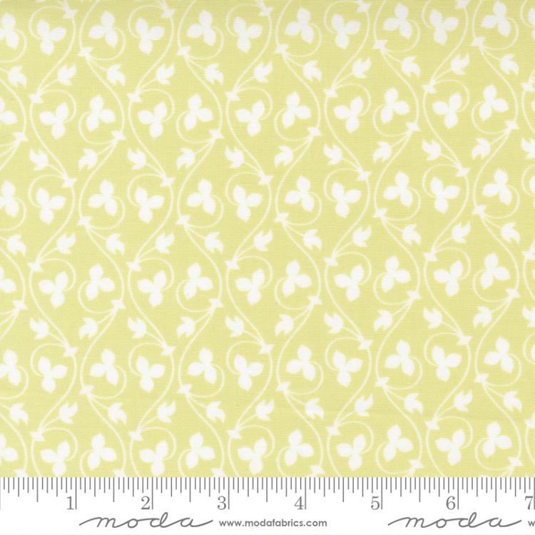 Cinnamon & Cream Sprout | Fig Tree And Co. | Moda Fabrics | 20455 17 | Sold in 1/2 Yds
