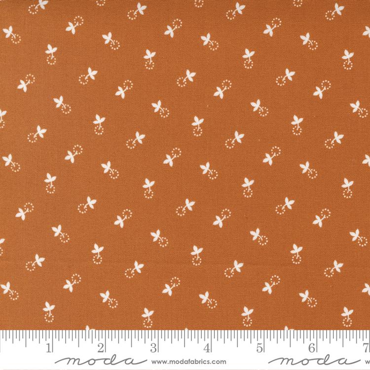 Cinnamon & Cream Cinnamon | Fig Tree And Co. | Moda Fabrics | 20456 12 | Sold in 1/2 Yds