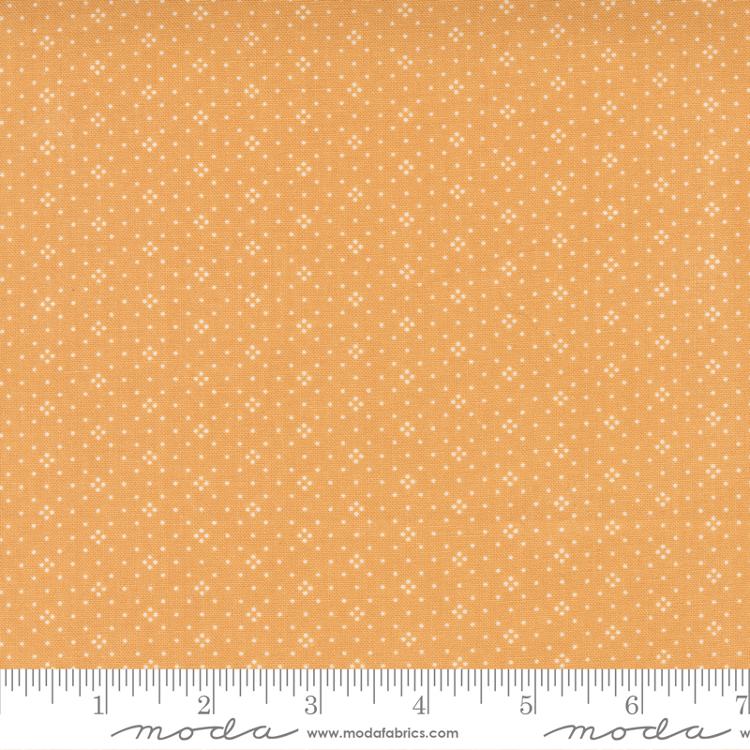 Cinnamon & Cream Butterscotch | Fig Tree And Co. | Moda Fabrics | 20457 24 | Sold in 1/2 Yds
