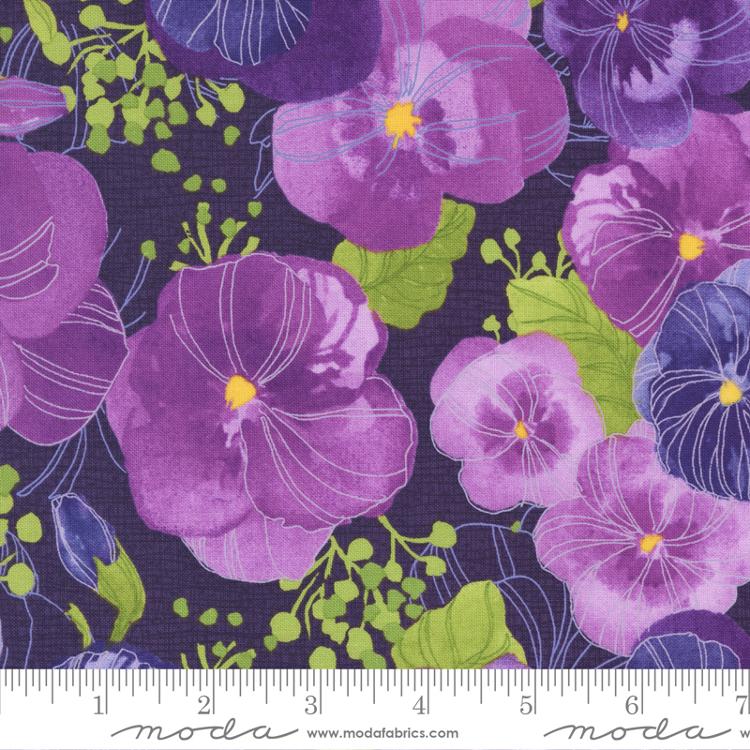 Pansys Posies Amethyst | Robin Pickens | Moda Fabrics | 48720 15 | Sold in 1/2 Yds