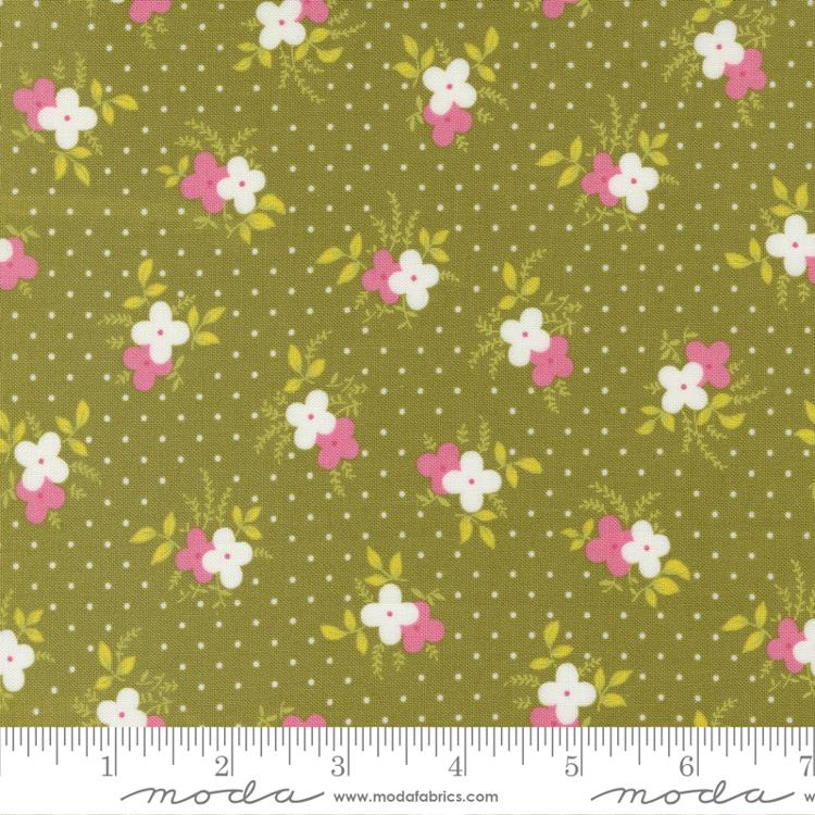 Flower Power Avocado | Maureen McCormick | Moda Fabrics | 33713 18 | Sold in 1/2 Yd