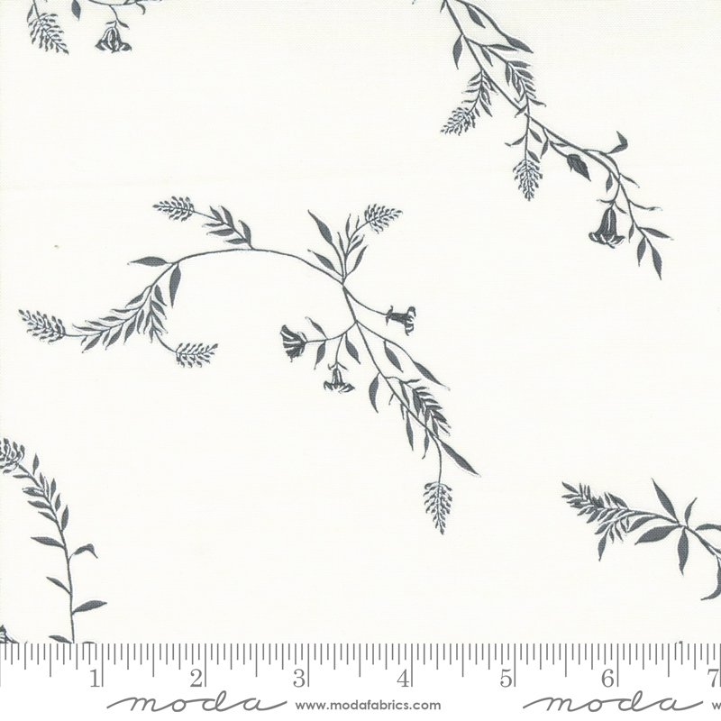 Silhouettes Trailing Vines Cream | Holly Taylor | Moda Fabrics | 6931 16 | Sold in 1/2 Yd