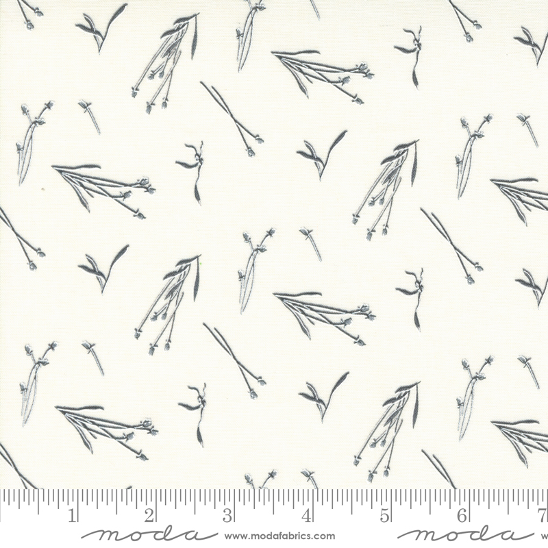 Silhouettes Sedge Greens Cream | Holly Taylor | Moda Fabrics | 6933 16 | Sold in 1/2 Yd
