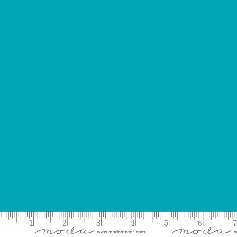 OCEAN Bella Solid | Bella Solids | Moda Fabrics | 9900 447 | Sold in 1/2 Yds