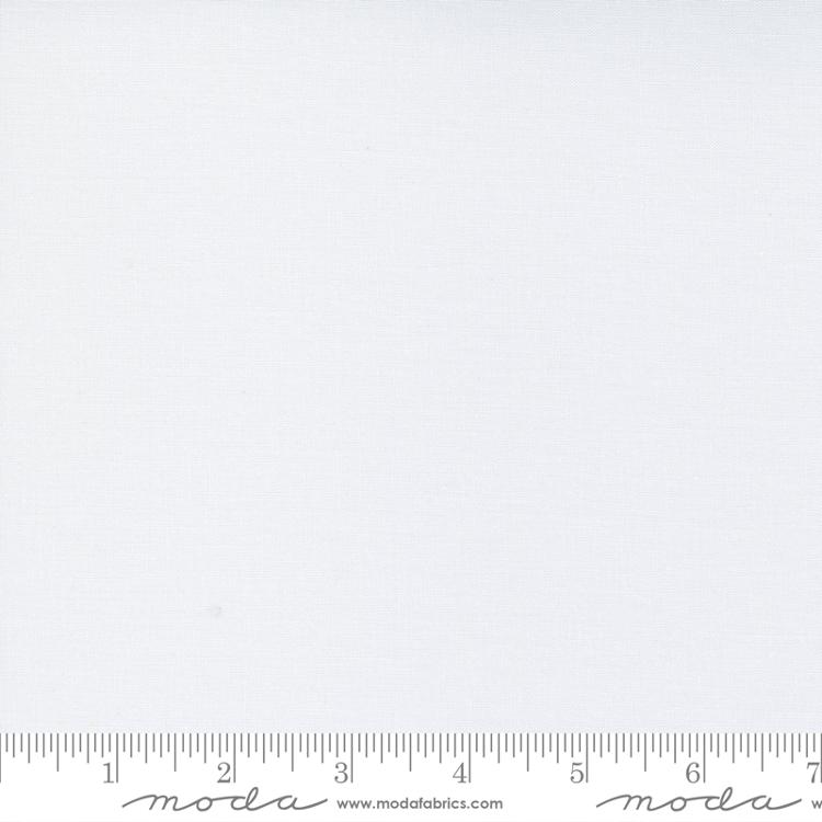 SUPER WHITE Bella Solid | Bella Solids | Moda Fabrics | 9900 436 | Sold in 1/2 Yds